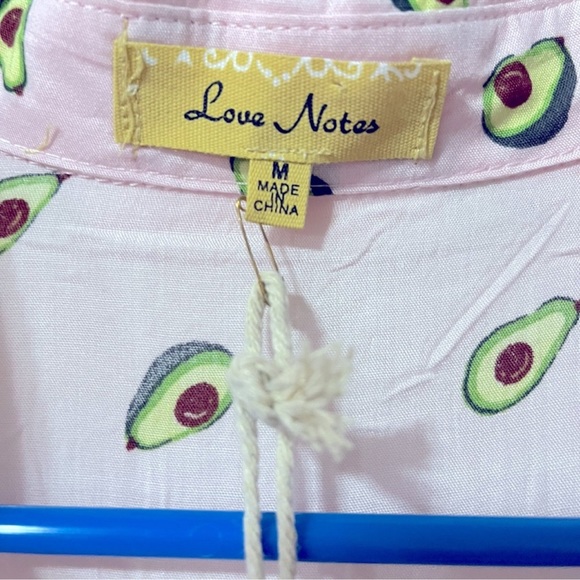Love Notes Avocado Cropped Tee Sz M 💕So Cool. Looks great on💕 - Picture 2 of 7